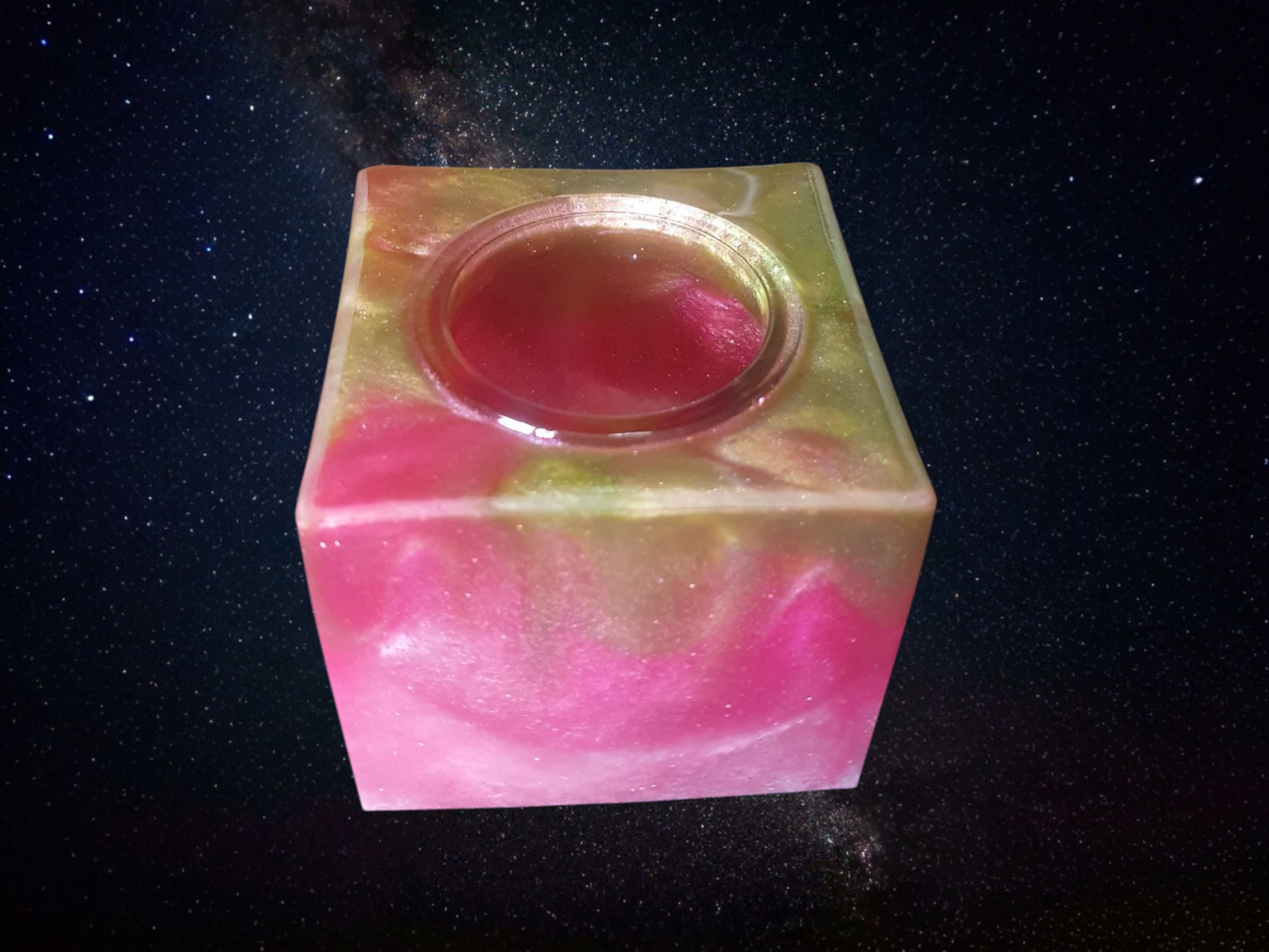 ÉCLOSION COSMIQUE