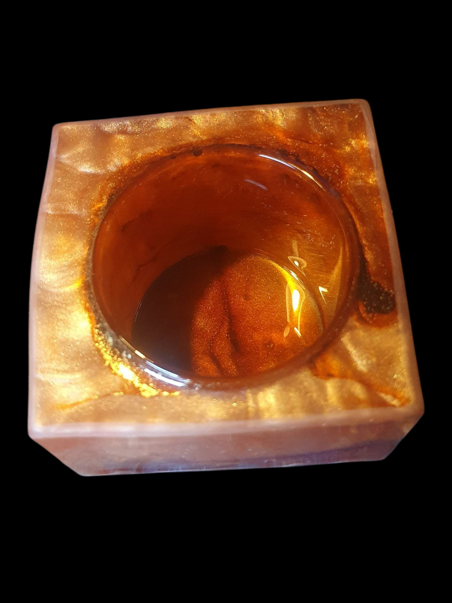 AMBER LIGHT