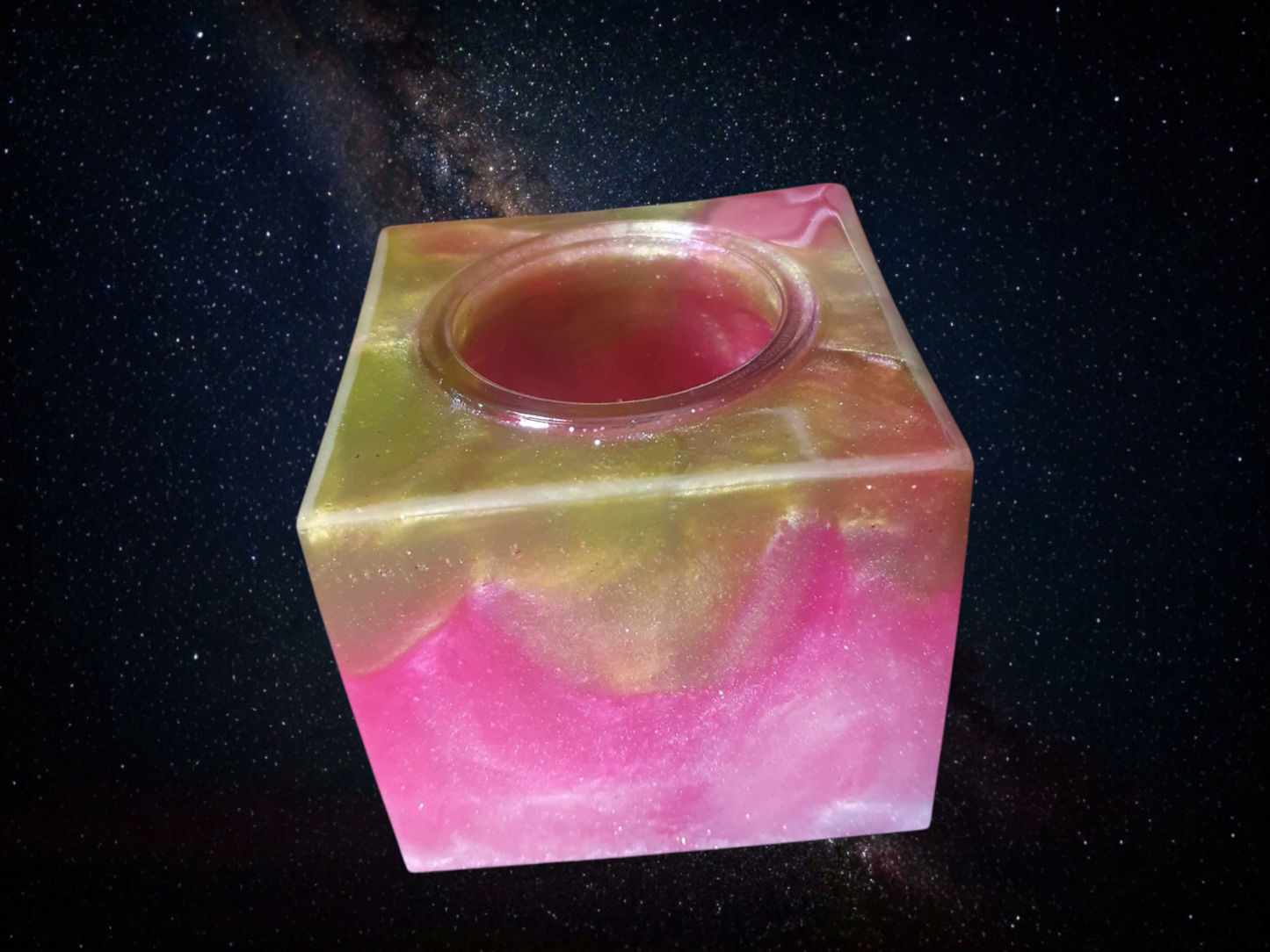 ÉCLOSION COSMIQUE